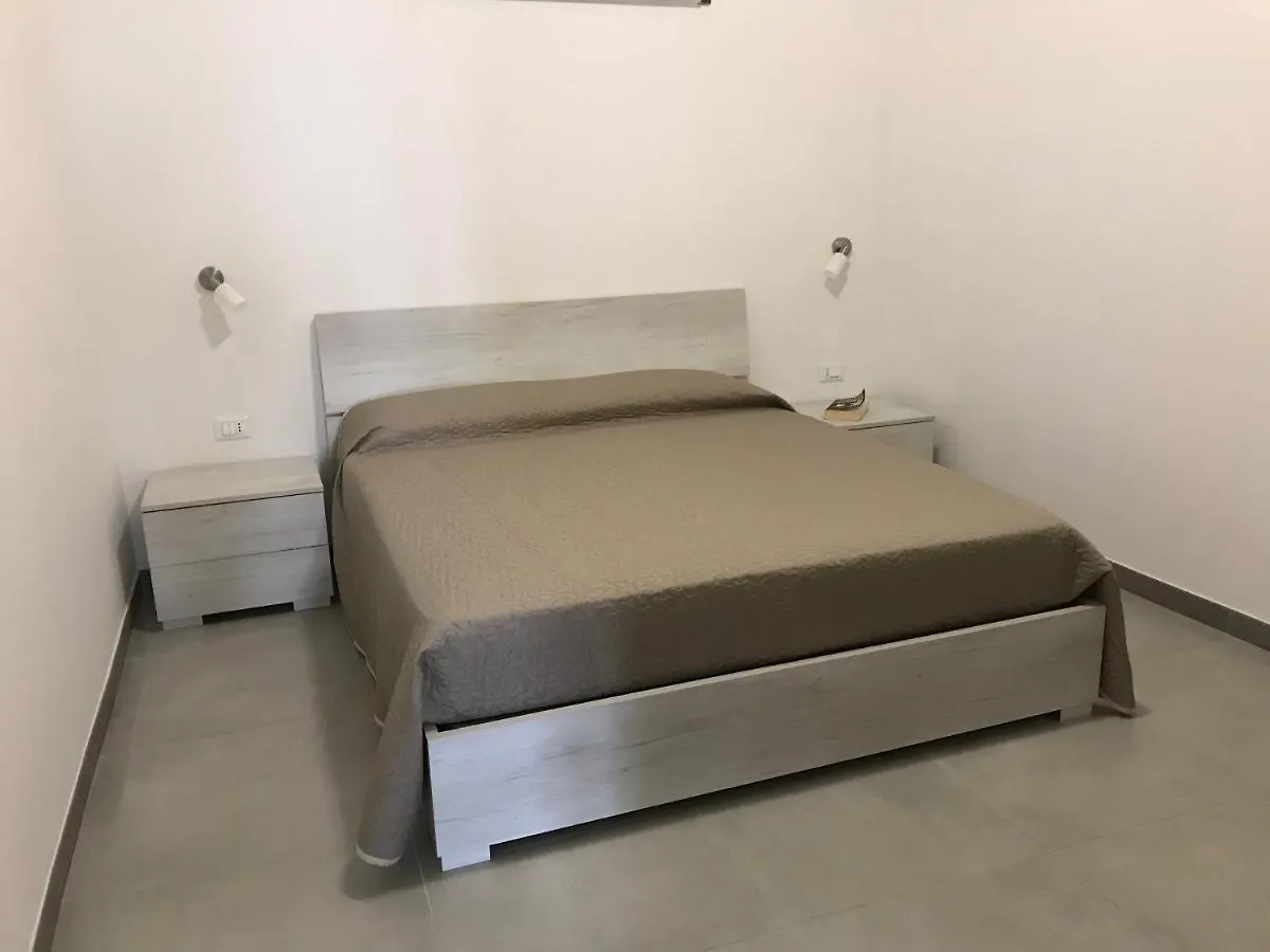 Scogliera Apartments Avola 0*,