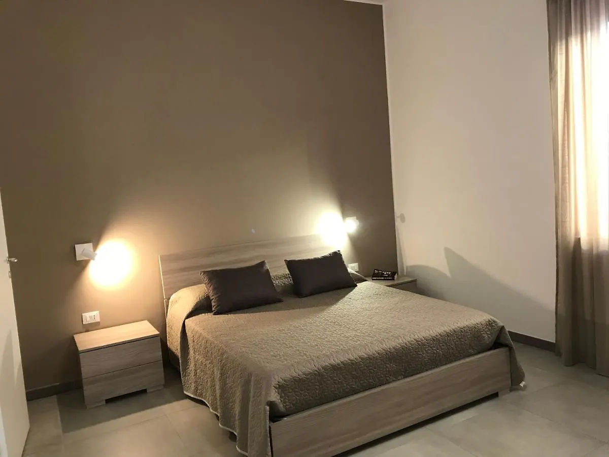 Scogliera Apartments Avola 0*,