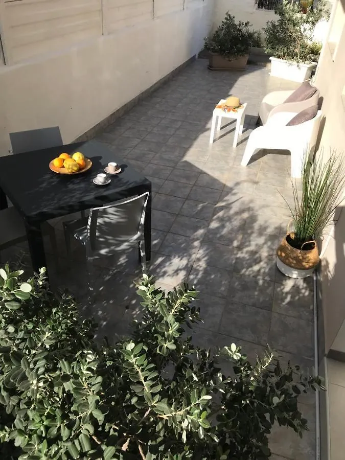 Scogliera Apartments Avola