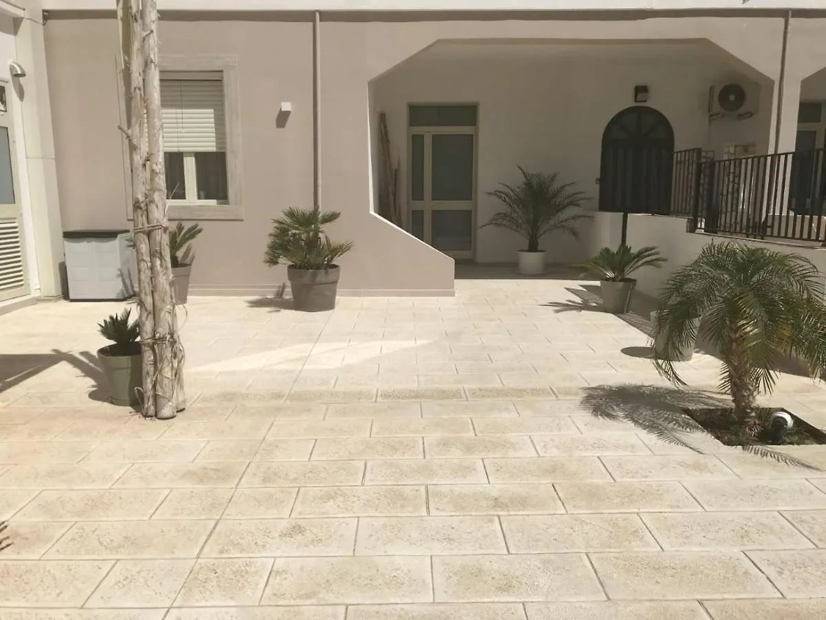 Scogliera Apartments Avola Italien